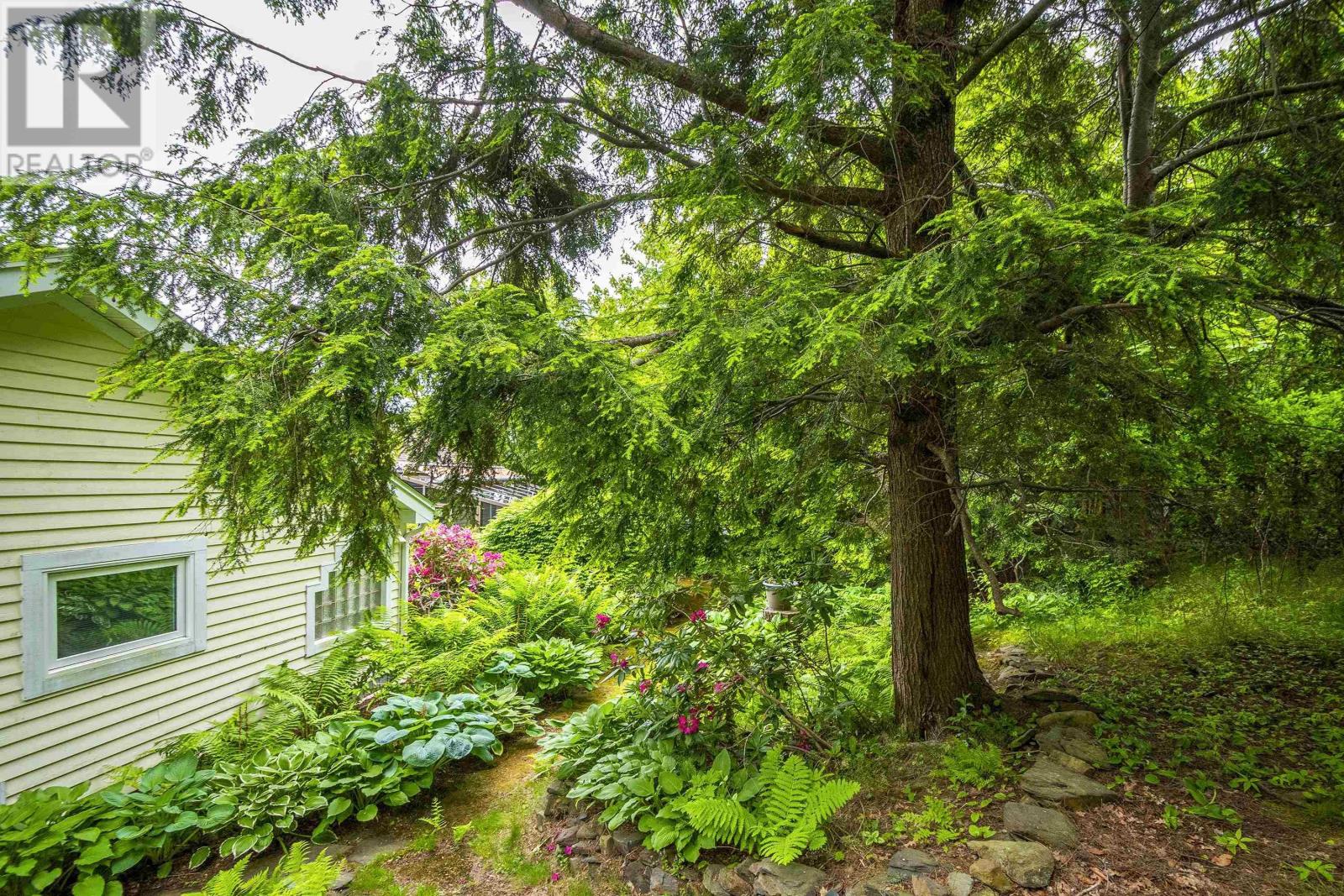 14 Retreat Avenue, Halifax, Nova Scotia  B3N 1Y2 - Photo 24 - 202517328