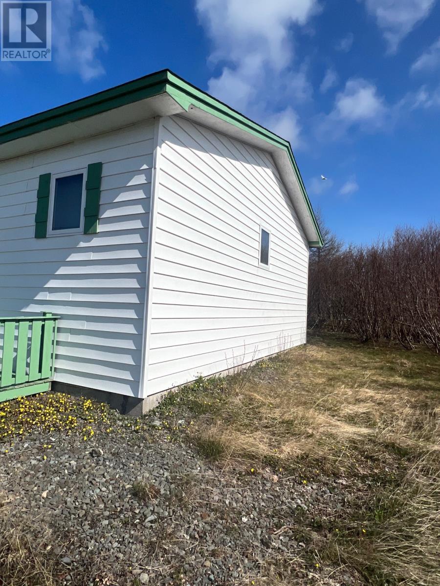 201-211 Main Street, Come By Chance, Newfoundland & Labrador  A0B 1N0 - Photo 3 - 1289234