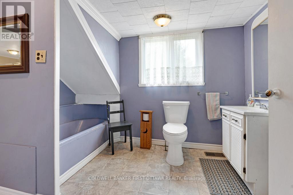 1373 Flower Station Road, Lanark Highlands, Ontario  K0G 1K0 - Photo 19 - X12344422