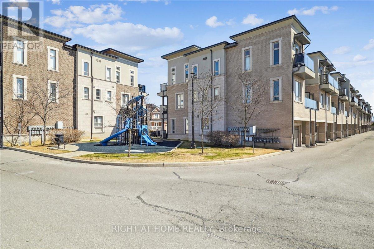 14 - 105 Kayla Crescent, Vaughan, Ontario  L6A 4W3 - Photo 24 - N12344219