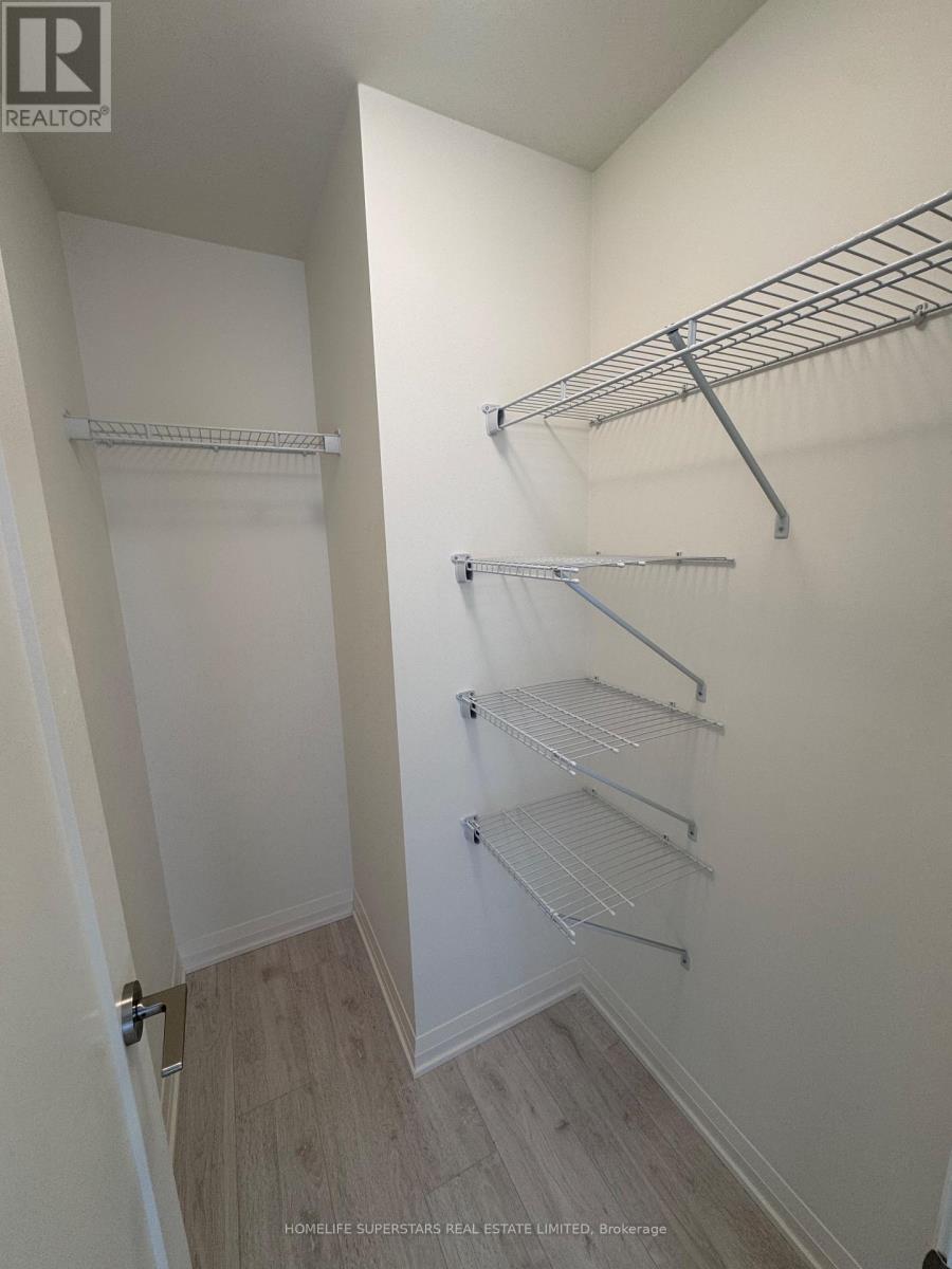 2302 - 8960 Jane Street, Vaughan (Vellore Village), Ontario  L4K 0N9 - Photo 17 - N12344246