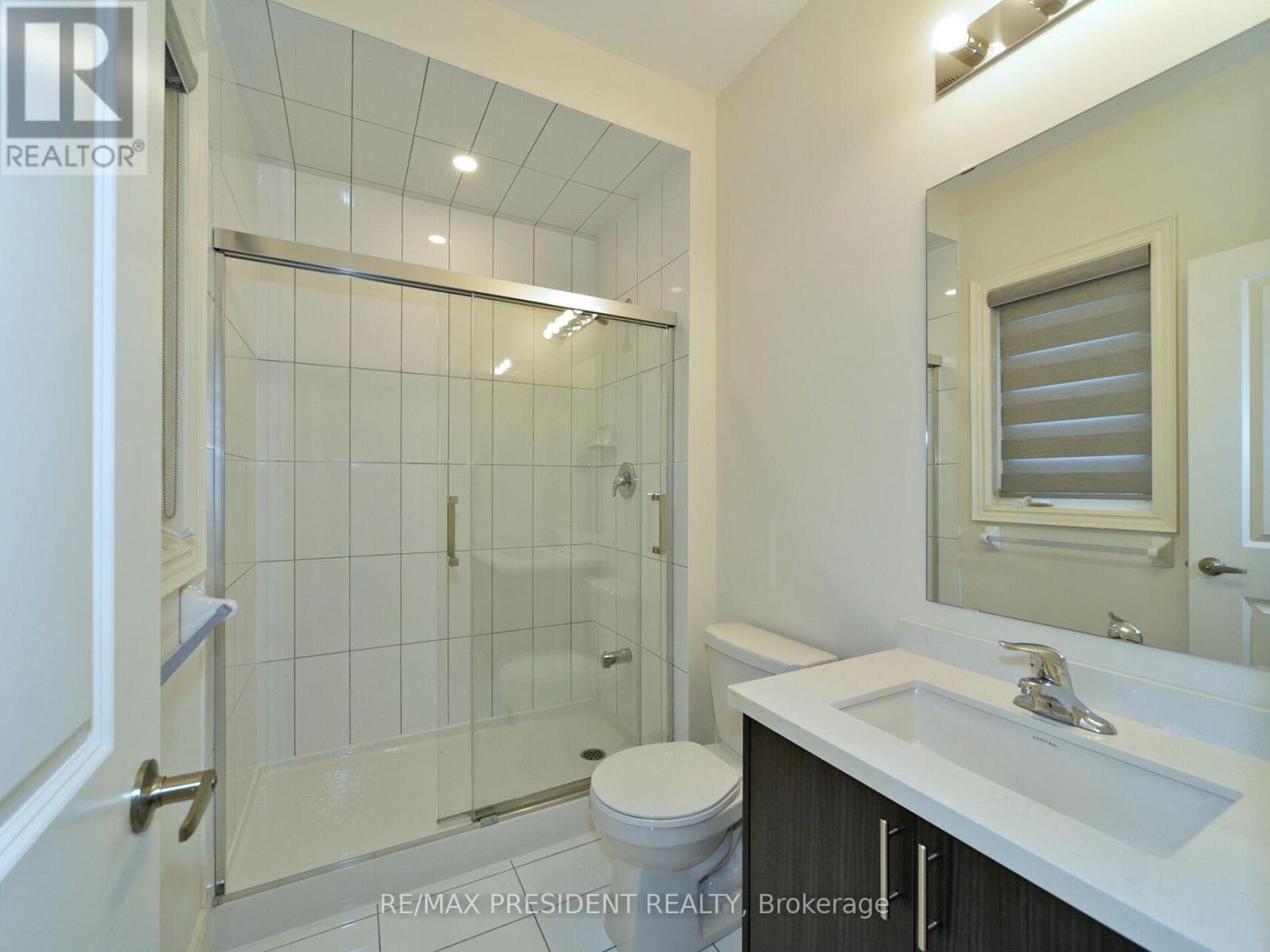 210 Mckean Drive, Whitchurch-Stouffville, Ontario  L4A 5C2 - Photo 27 - N12344269