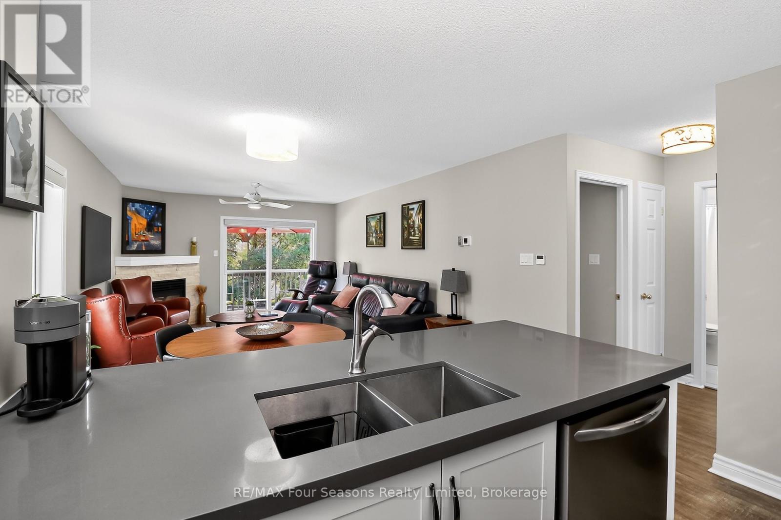312 - 312 Mariners Way, Collingwood, Ontario  L9Y 5C7 - Photo 10 - S12344452