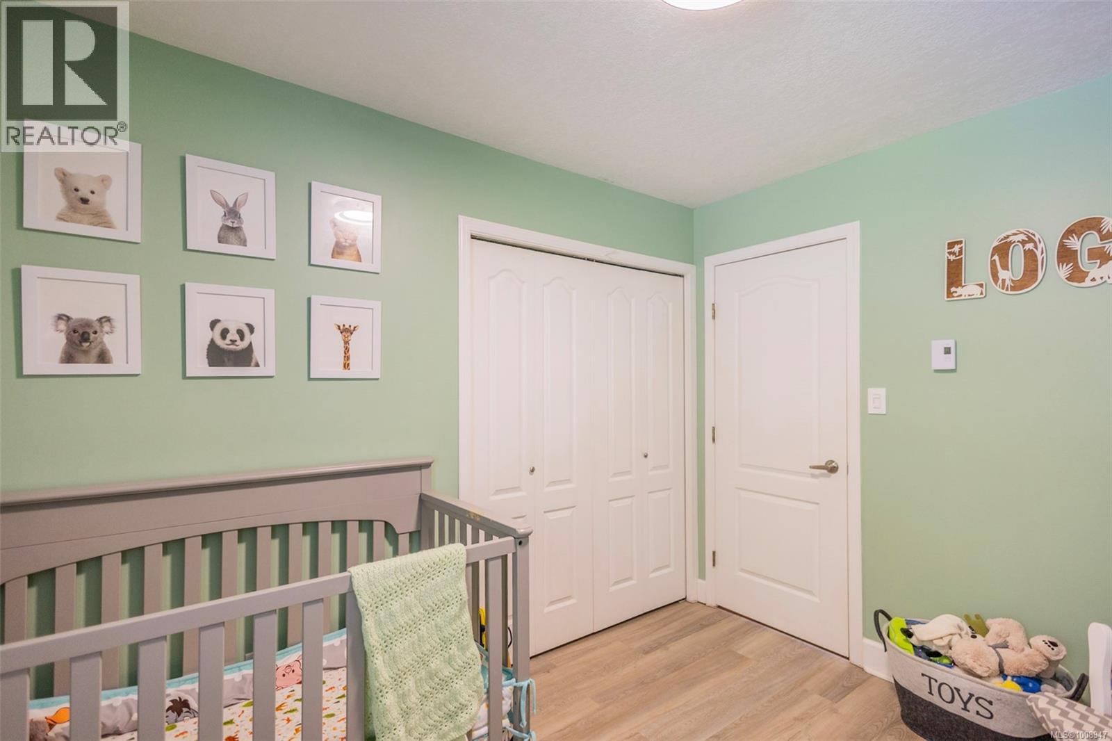 Property at 2336 Ravenhill Rd image 4