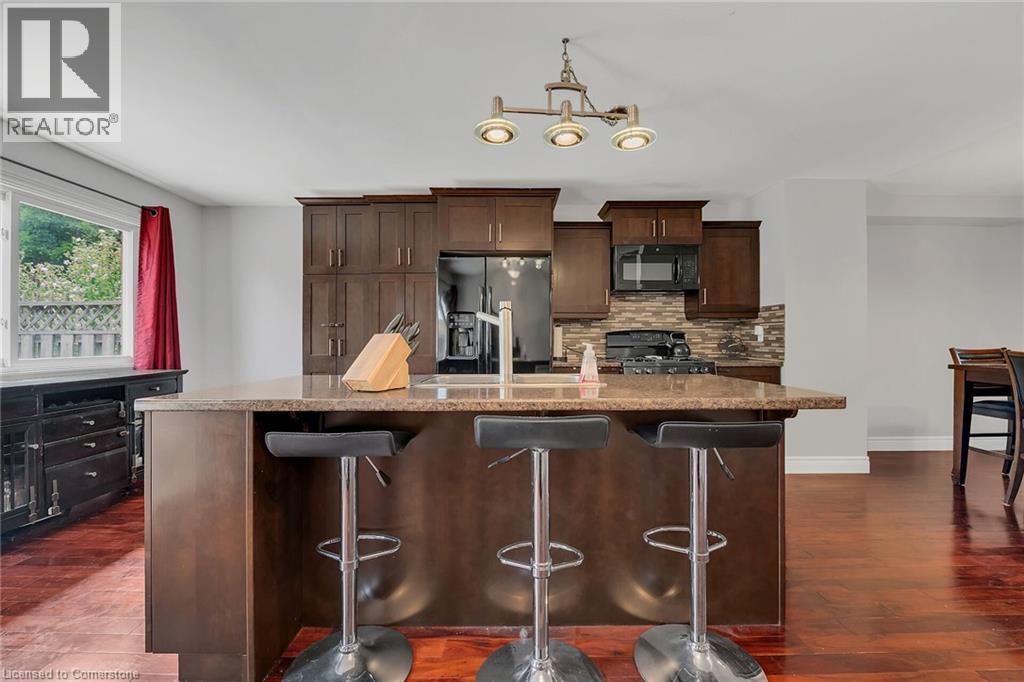 Property at 26 MOSS Boulevard Unit# 24 image 5