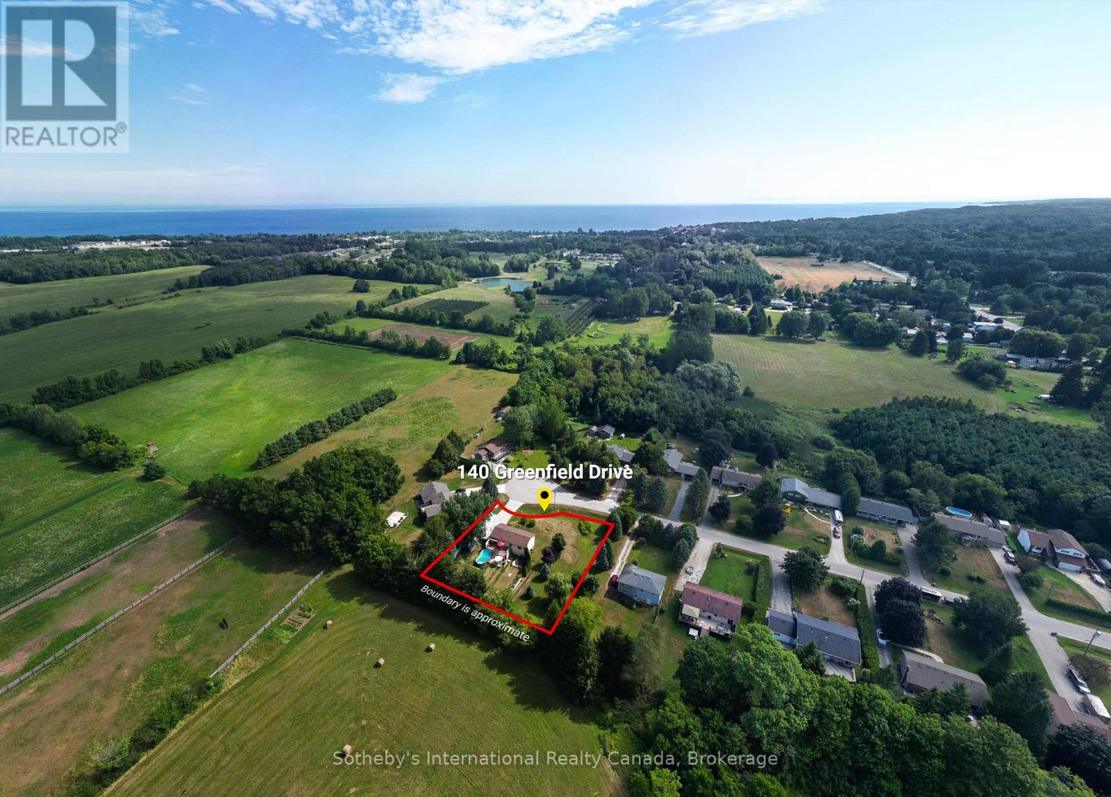 140 Greenfield Drive, Meaford, Ontario  N4L 1W6 - Photo 2 - X12344307