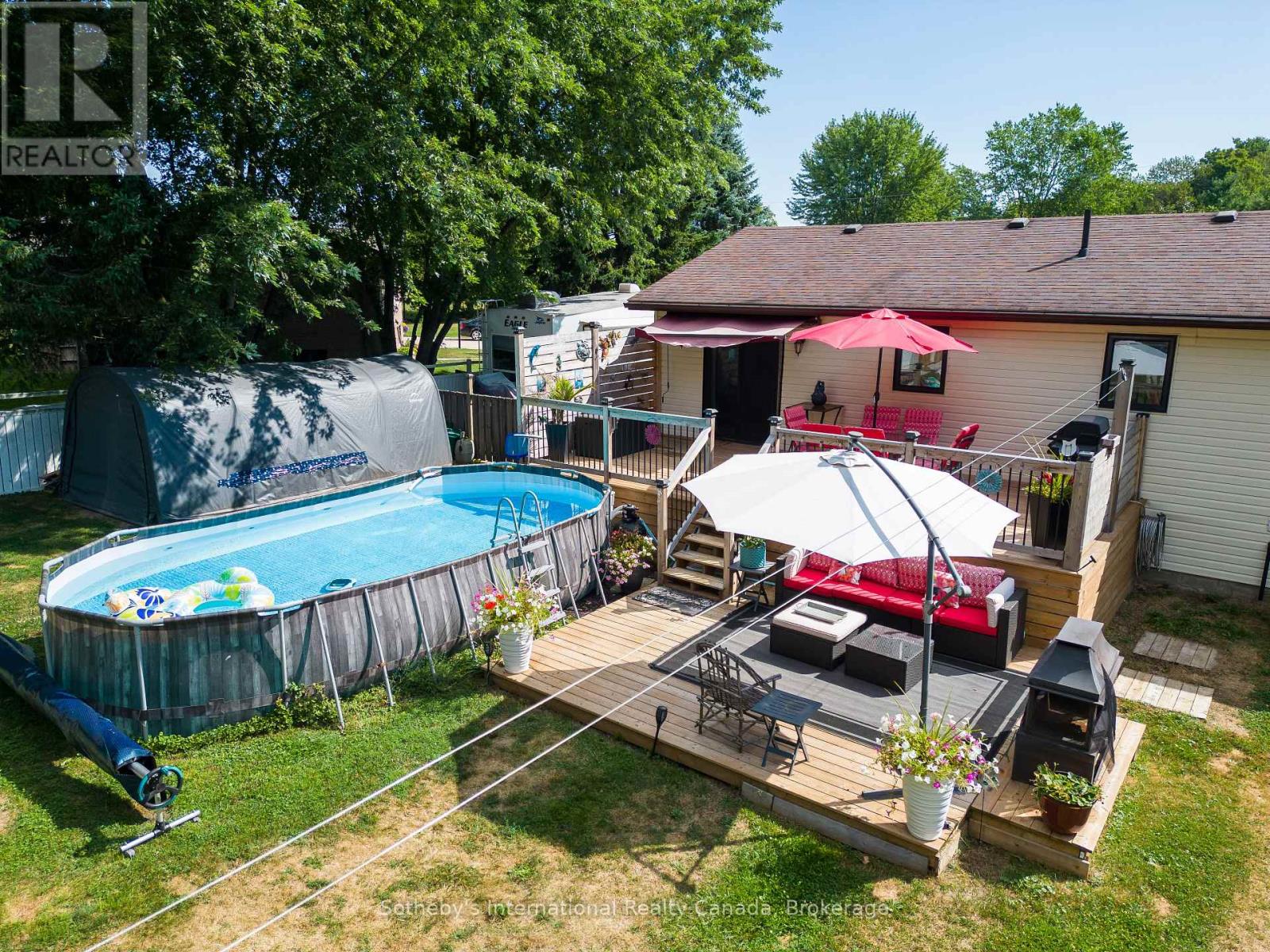 140 Greenfield Drive, Meaford, Ontario  N4L 1W6 - Photo 21 - X12344307