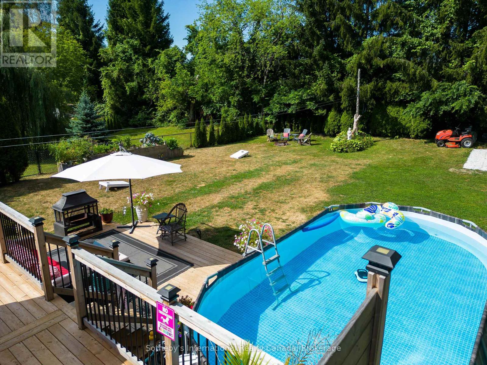 140 Greenfield Drive, Meaford, Ontario  N4L 1W6 - Photo 23 - X12344307