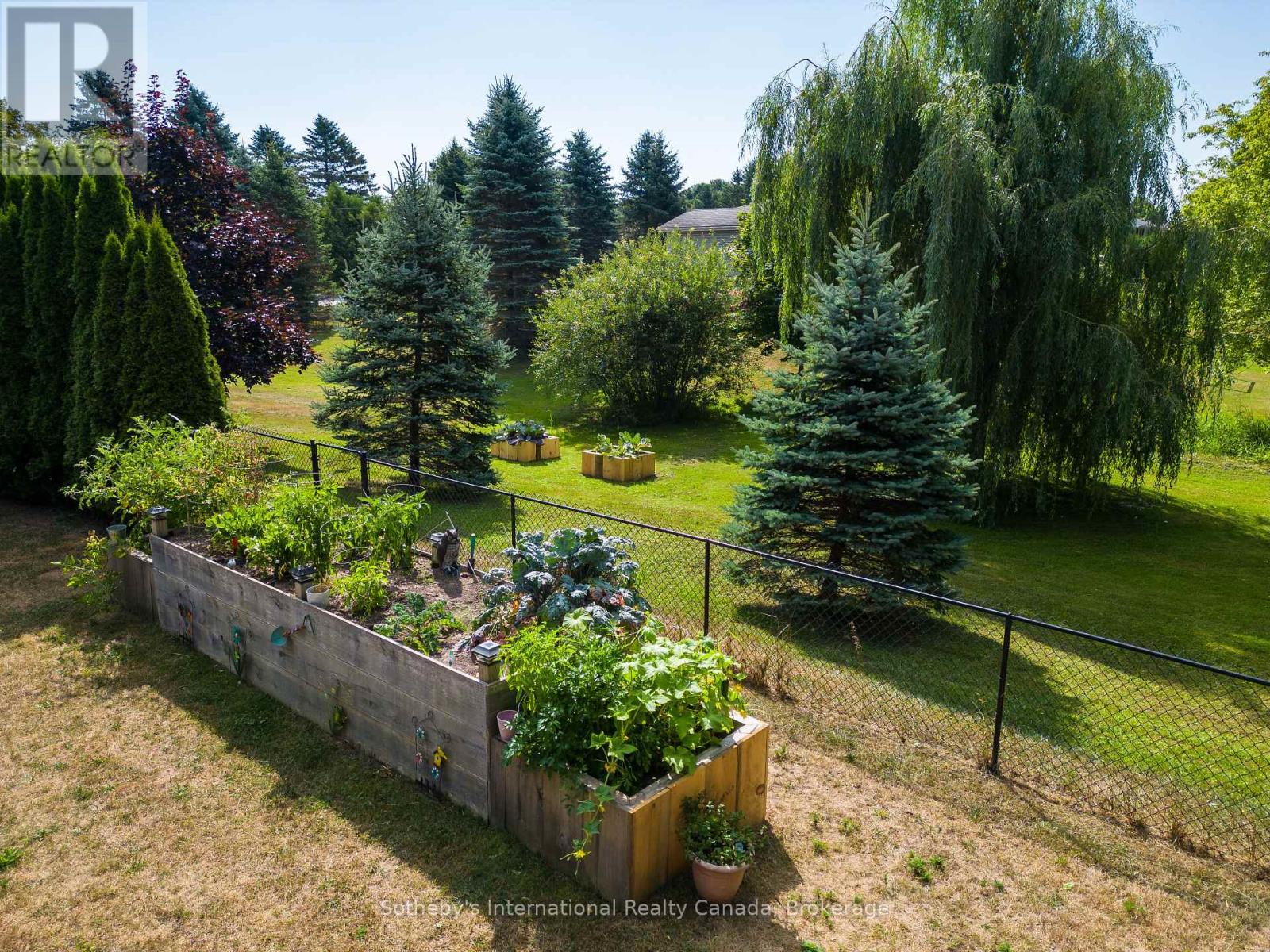 140 Greenfield Drive, Meaford, Ontario  N4L 1W6 - Photo 25 - X12344307