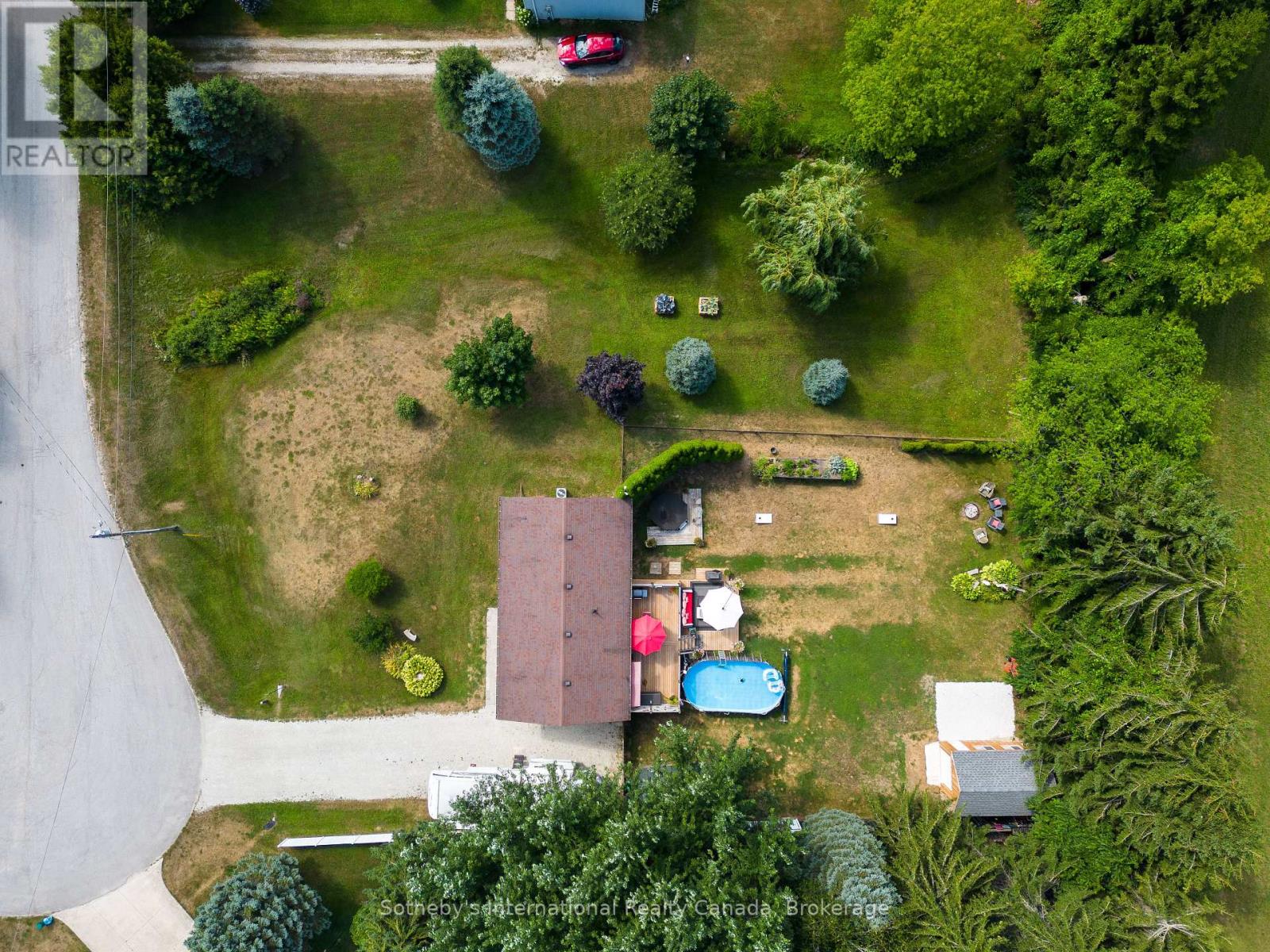 140 Greenfield Drive, Meaford, Ontario  N4L 1W6 - Photo 30 - X12344307