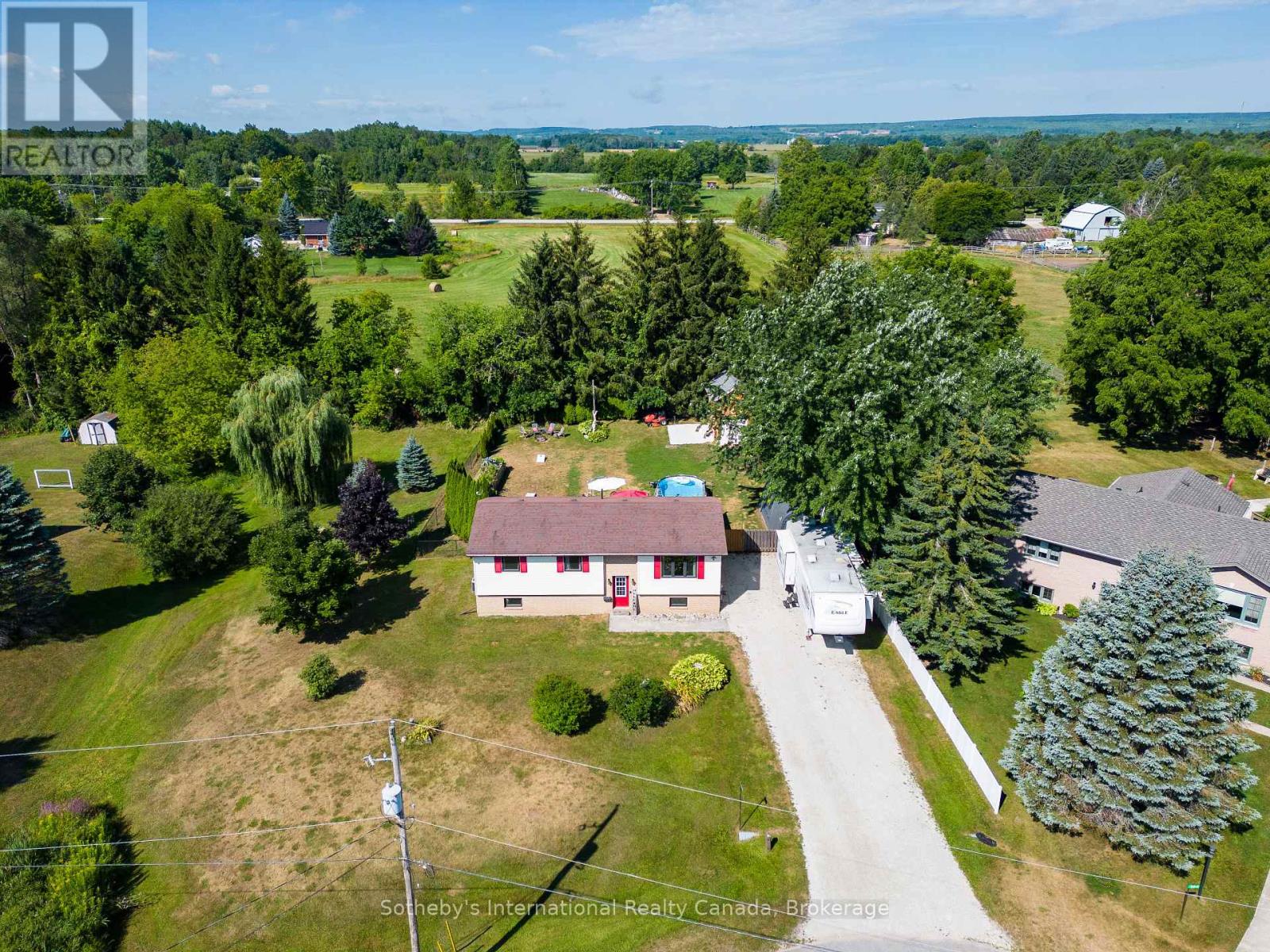 140 Greenfield Drive, Meaford, Ontario  N4L 1W6 - Photo 46 - X12344307