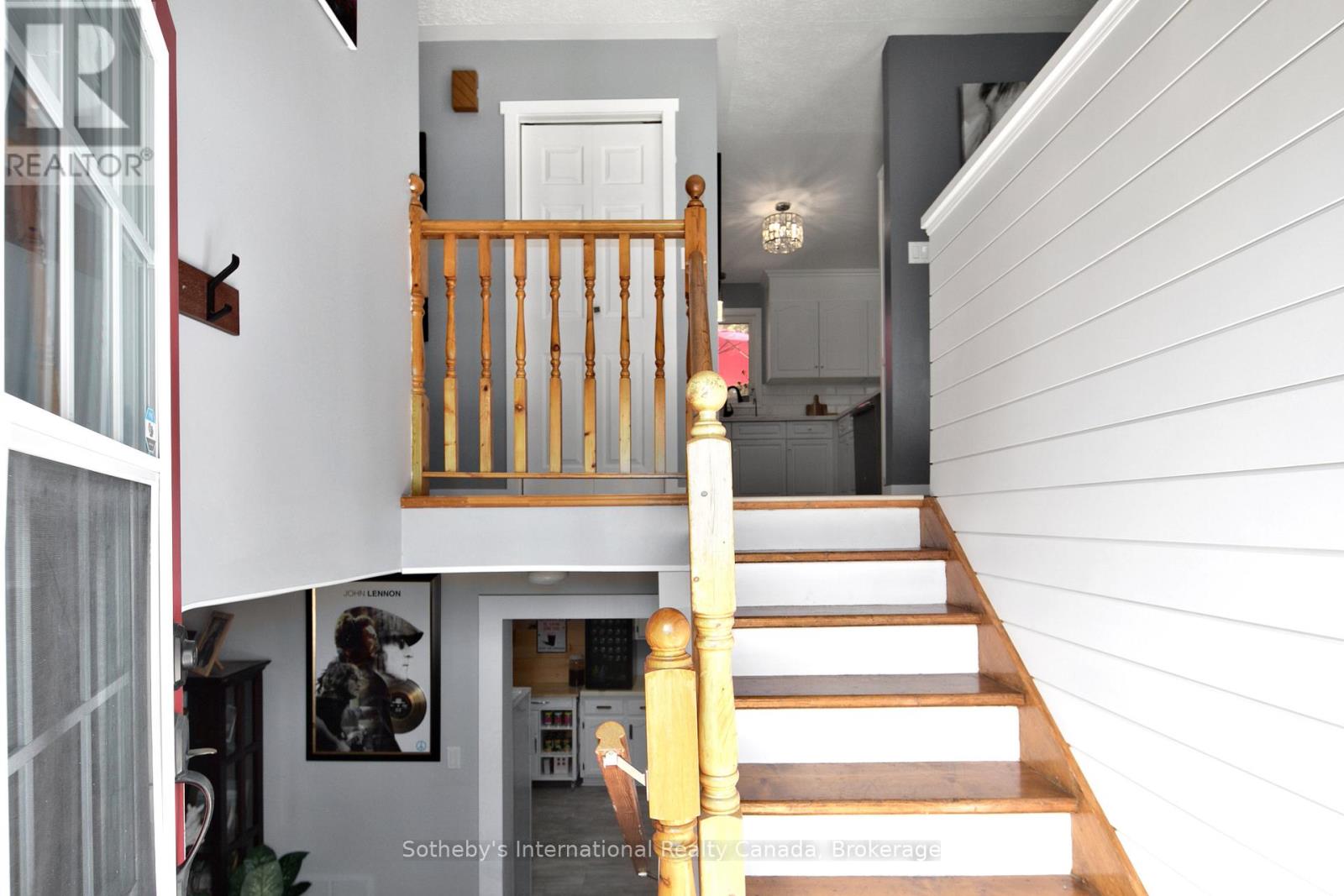 140 Greenfield Drive, Meaford, Ontario  N4L 1W6 - Photo 7 - X12344307