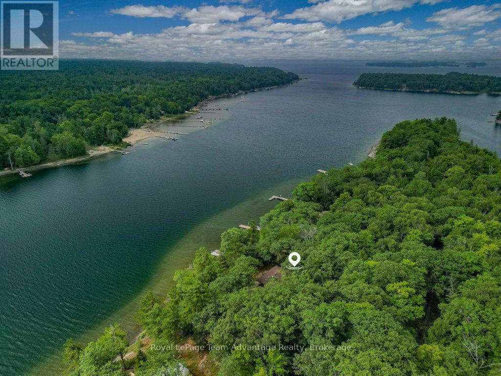 32 Island 65c, Carling, Ontario  P0G 1G0 - Photo 16 - X12344320