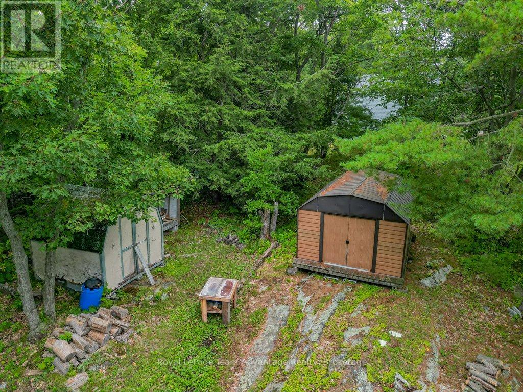 32 Island 65c, Carling, Ontario  P0G 1G0 - Photo 34 - X12344320