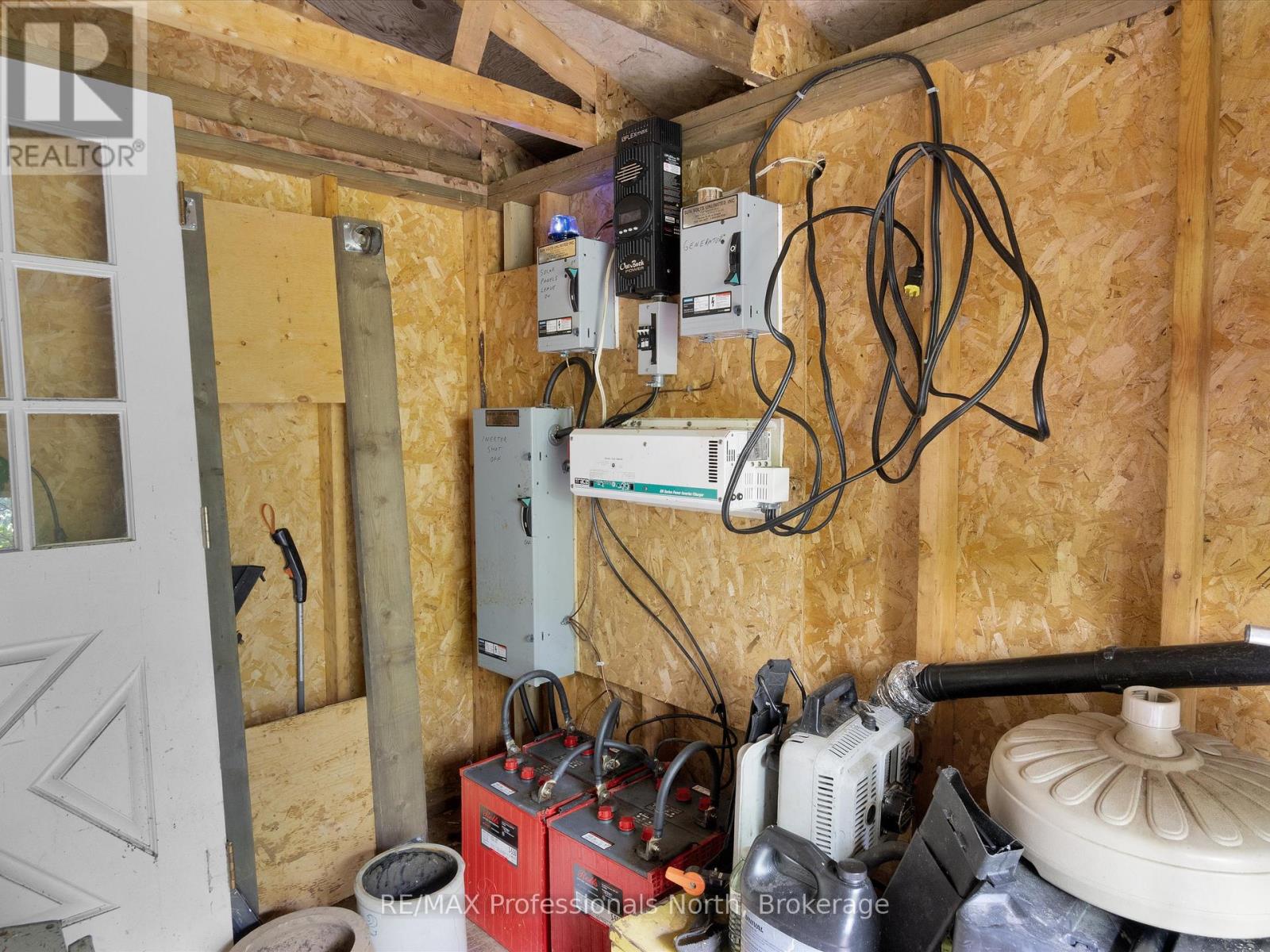 1401 Rocksborough Road Pvt 2, Bracebridge, Ontario  P1L 1X3 - Photo 45 - X12344369