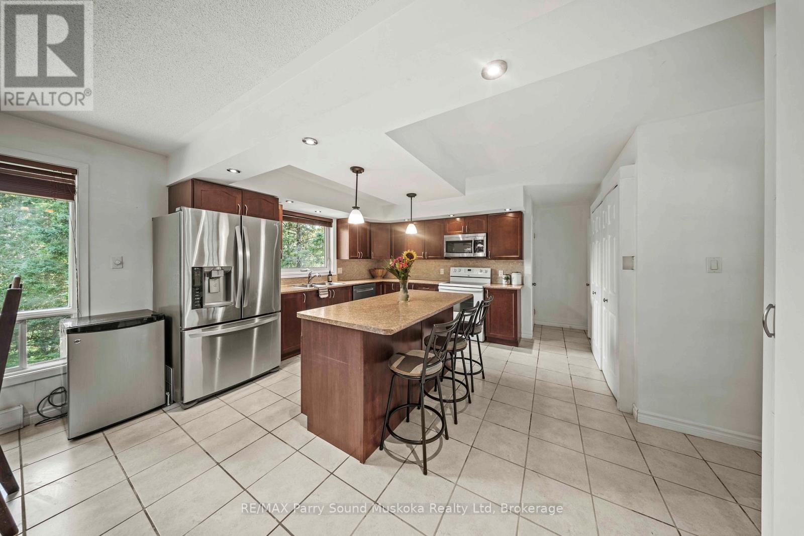 113 North Road, Mcdougall, Ontario  P2A 2W9 - Photo 7 - X12344410