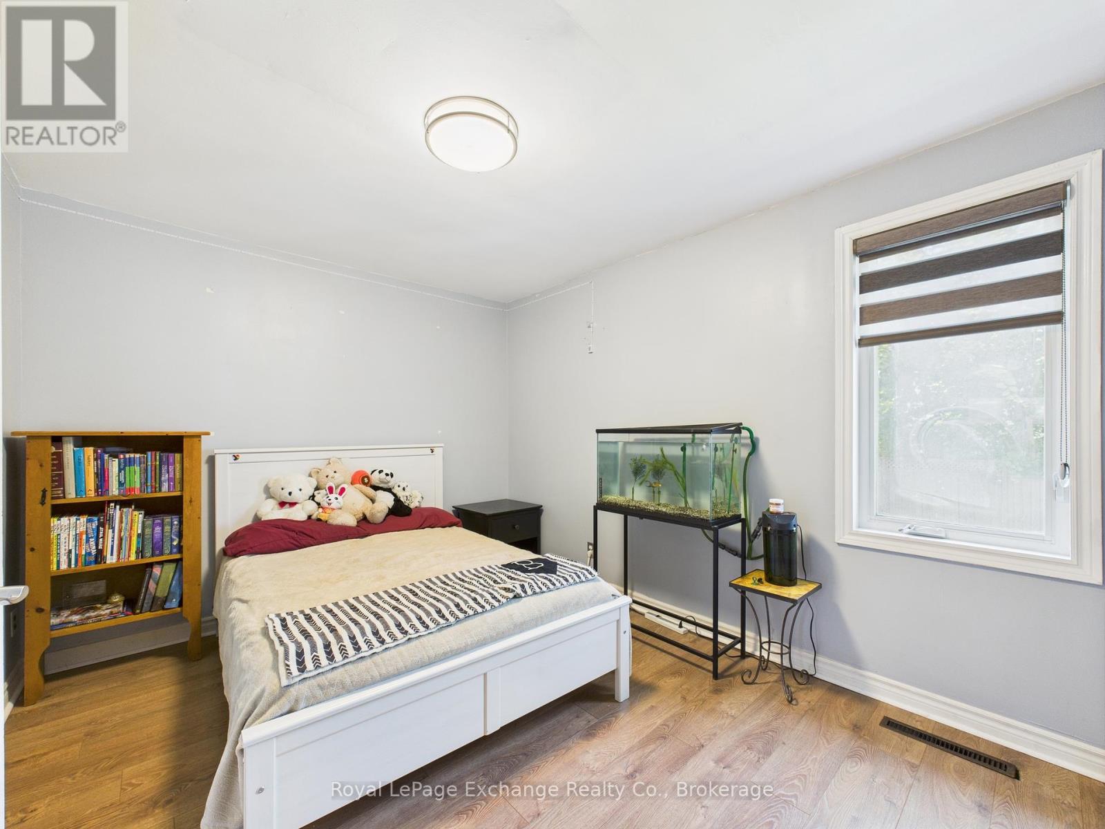 152 Bayfield Road, Goderich, Ontario  N7A 3G3 - Photo 12 - X12344435