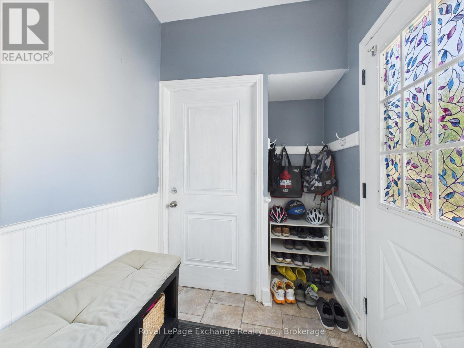 152 Bayfield Road, Goderich, Ontario  N7A 3G3 - Photo 4 - X12344435