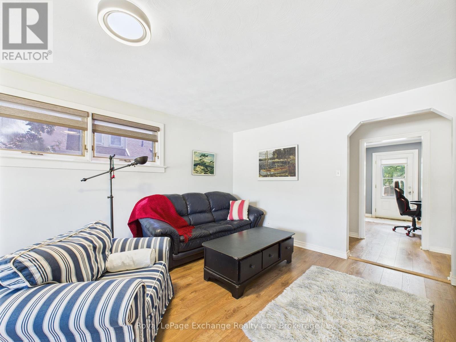 152 Bayfield Road, Goderich, Ontario  N7A 3G3 - Photo 6 - X12344435