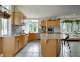 10615 134 ST NW Glenora