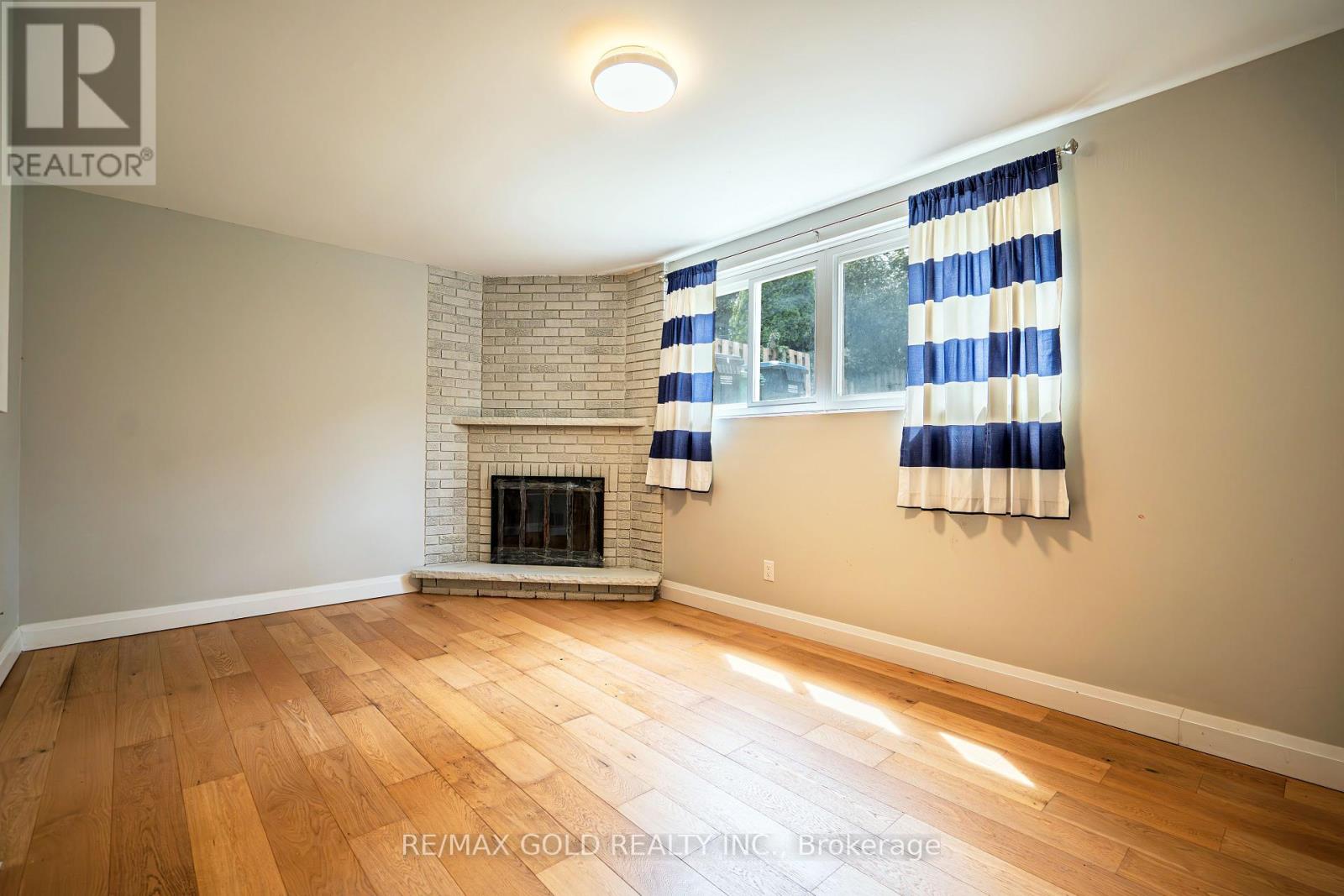 4032 Teakwood Drive, Mississauga (Creditview), Ontario  L5C 3T5 - Photo 35 - W12344195