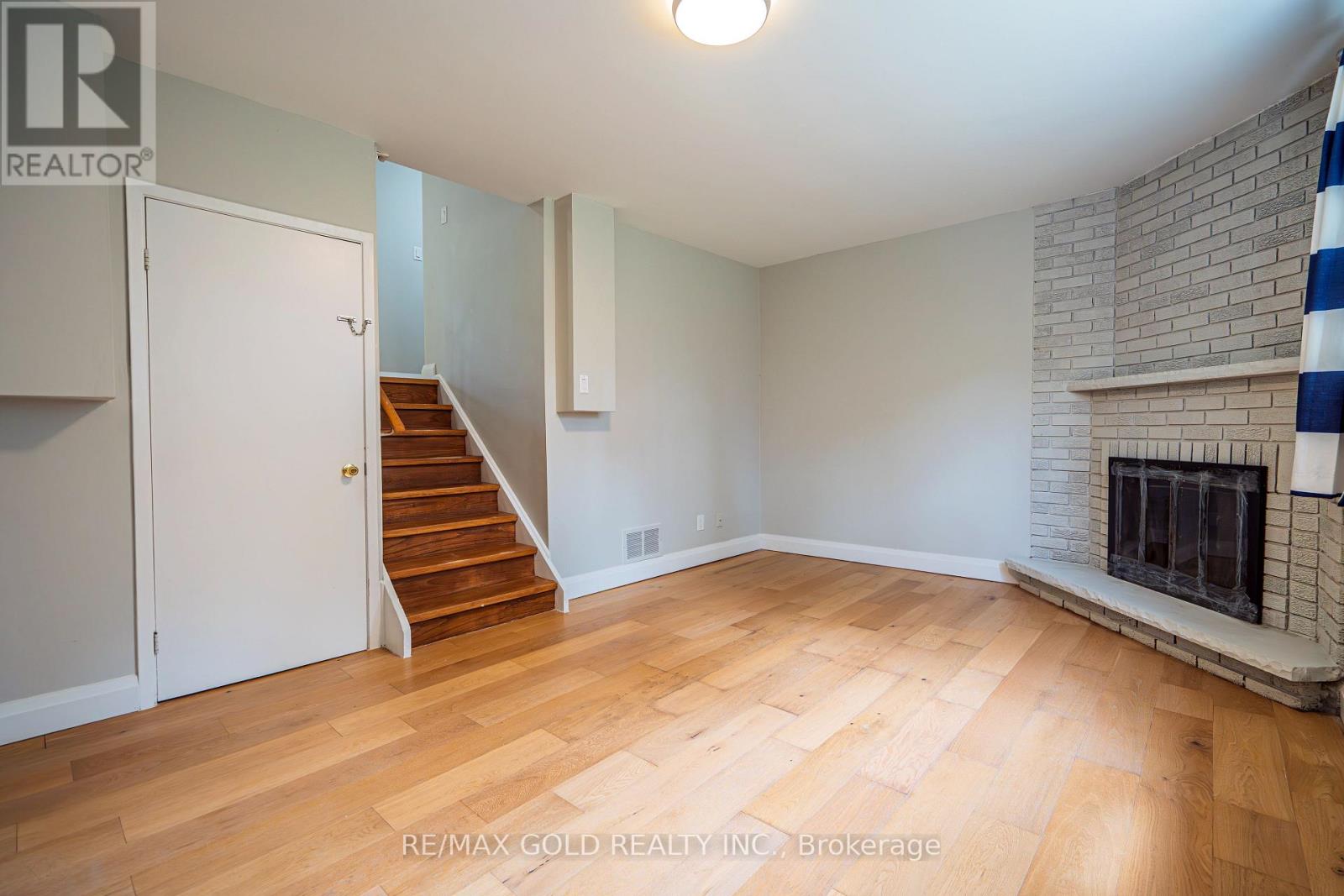 4032 Teakwood Drive, Mississauga (Creditview), Ontario  L5C 3T5 - Photo 37 - W12344195