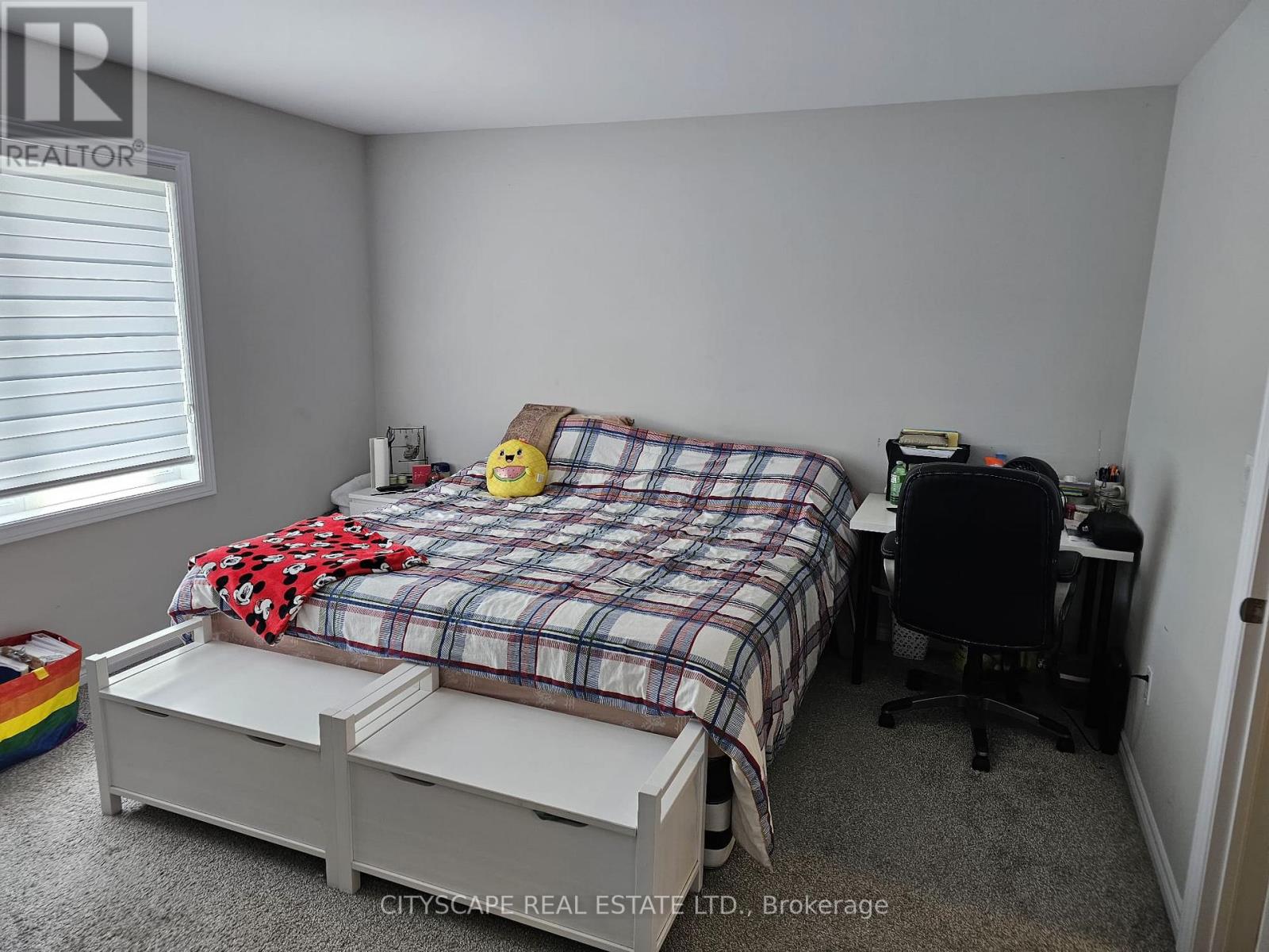 25 Braida Lane, Halton Hills (Ac Acton), Ontario  L7J 0B7 - Photo 18 - W12344197