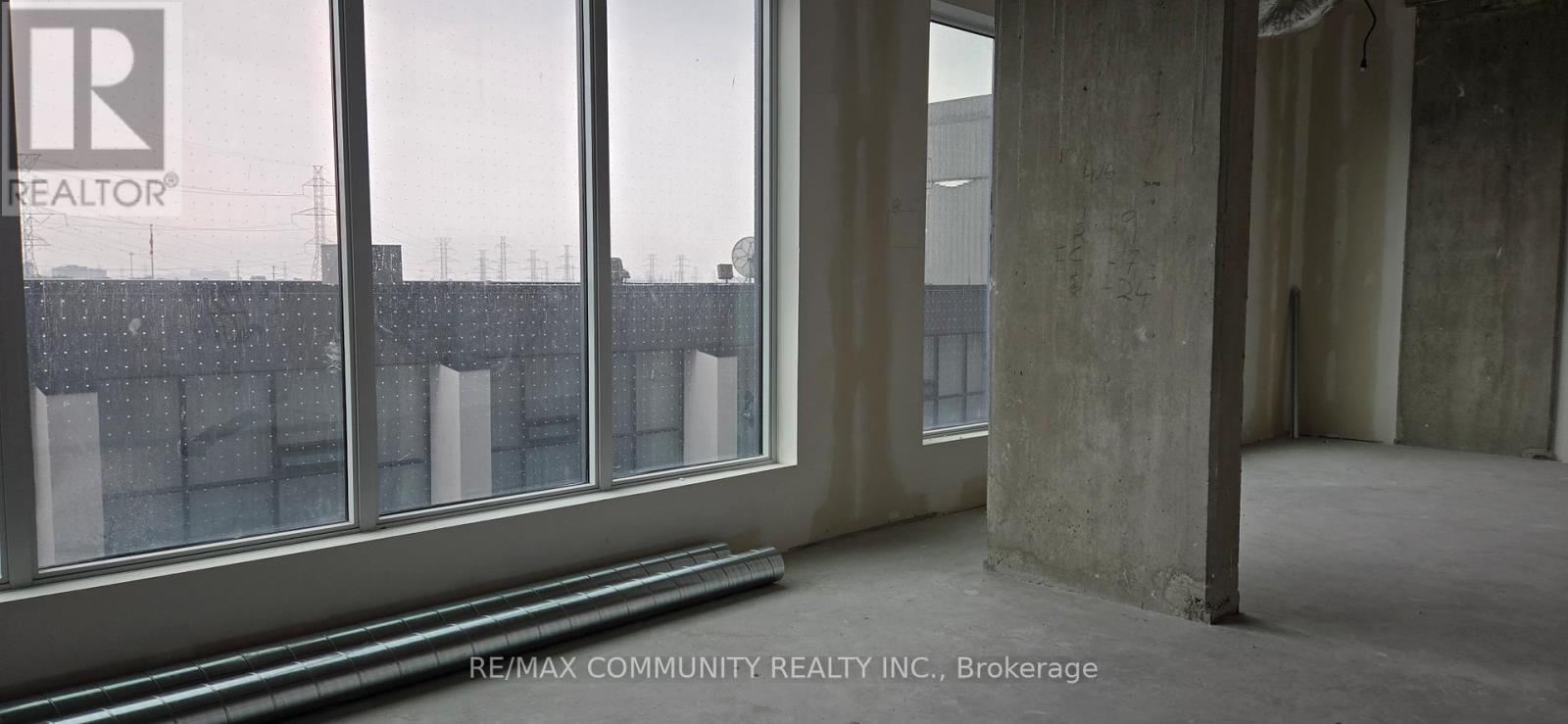 416 - 600 Dixon Road, Toronto, Ontario  M9W 1J1 - Photo 6 - W12344258