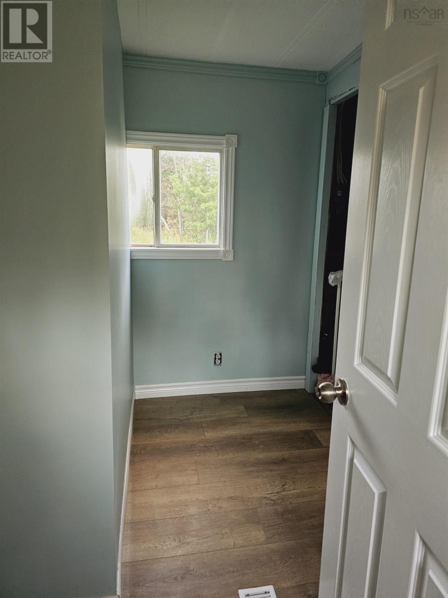 906 Point Aconi Road, Point Aconi, Nova Scotia  B1Y 1Z9 - Photo 12 - 202508144