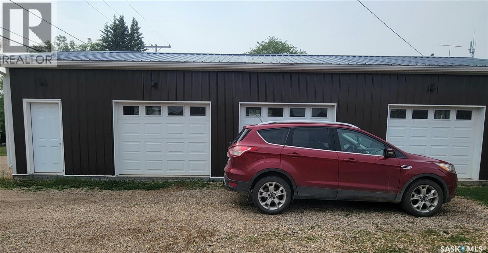 513 Highway Avenue E, Preeceville, Saskatchewan  S0A 3B0 - Photo 36 - SK015588