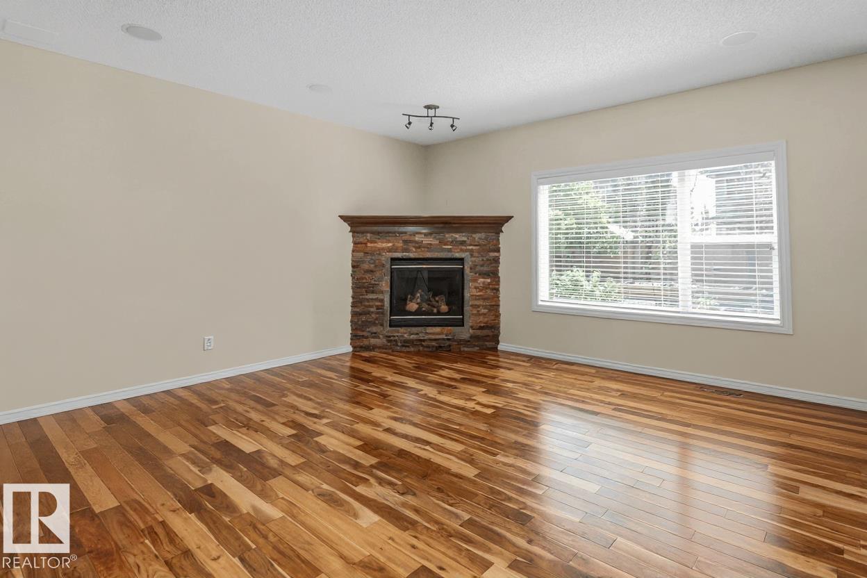 Property at 55 NORTH RIDGE DR image 4