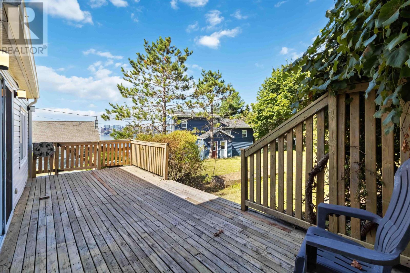 16 Stephen St, Dartmouth, Nova Scotia  B2Y 2L3 - Photo 37 - 202520395
