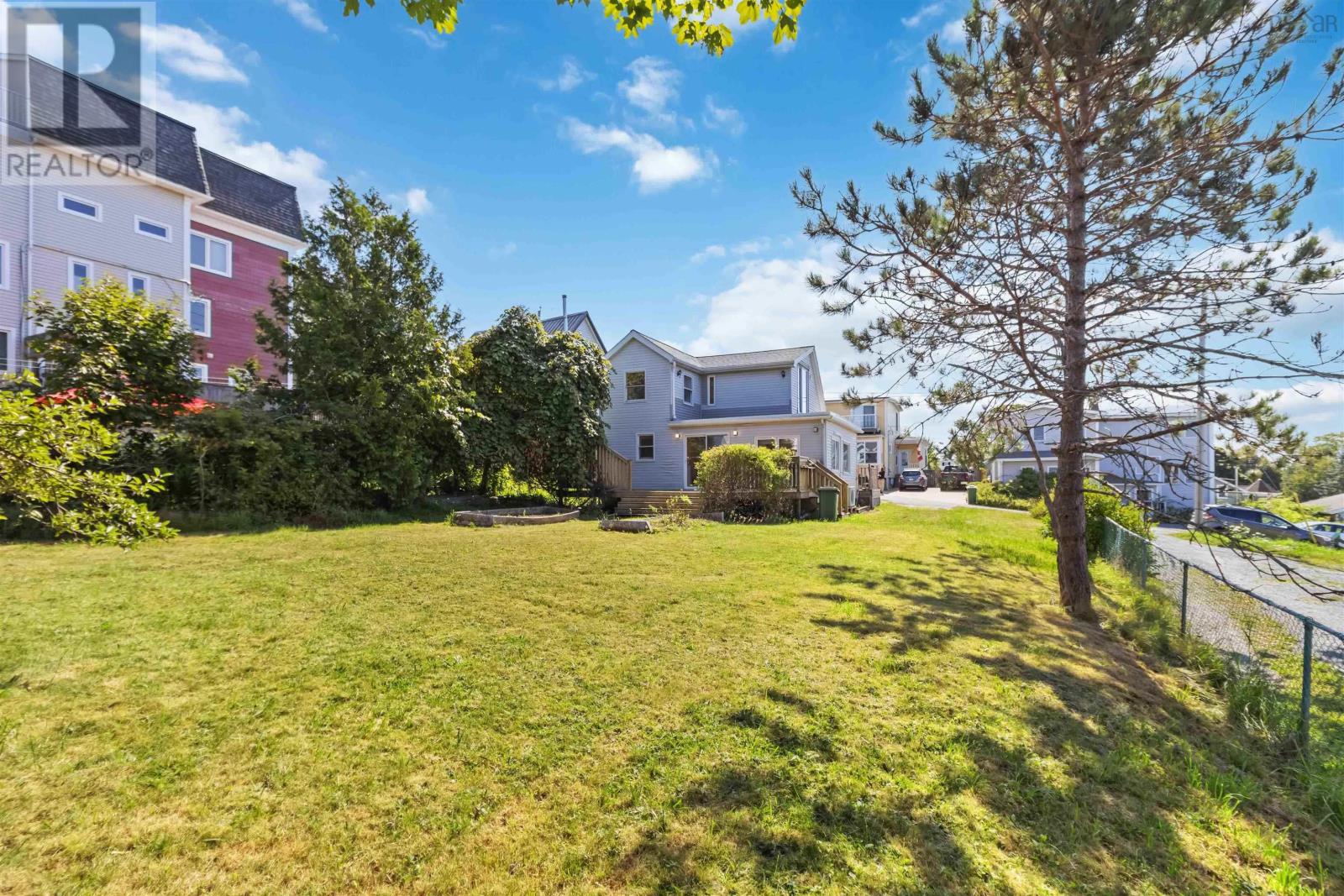 16 Stephen St, Dartmouth, Nova Scotia  B2Y 2L3 - Photo 36 - 202520395