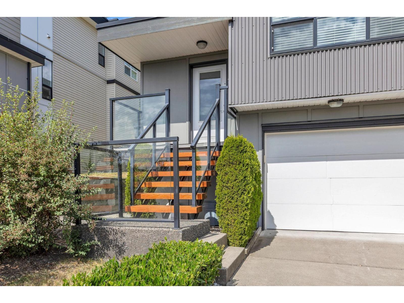 12 36099 Waterleaf Place, Abbotsford, British Columbia  V3G 0G5 - Photo 3 - R3035905