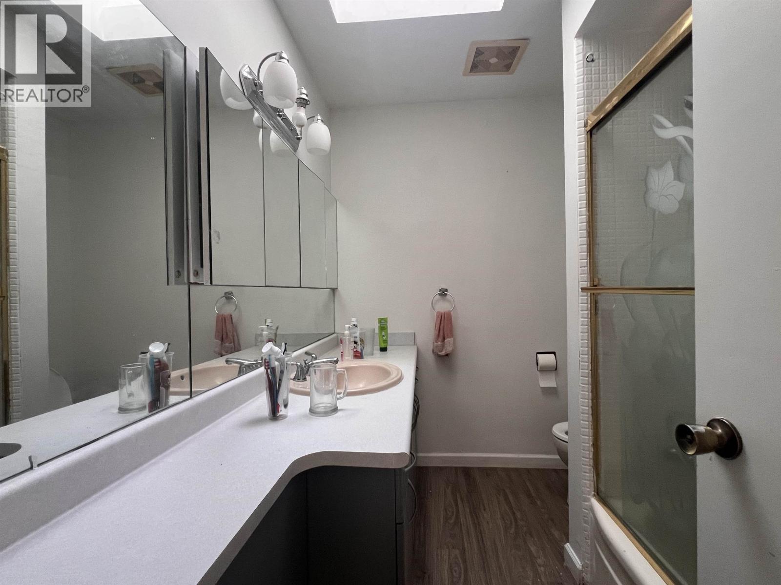7566 Kraft Place, Burnaby, British Columbia  V5A 1Z6 - Photo 24 - R3035041