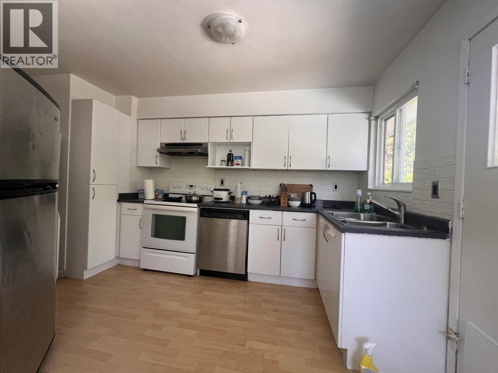 7566 Kraft Place, Burnaby, British Columbia  V5A 1Z6 - Photo 21 - R3035041