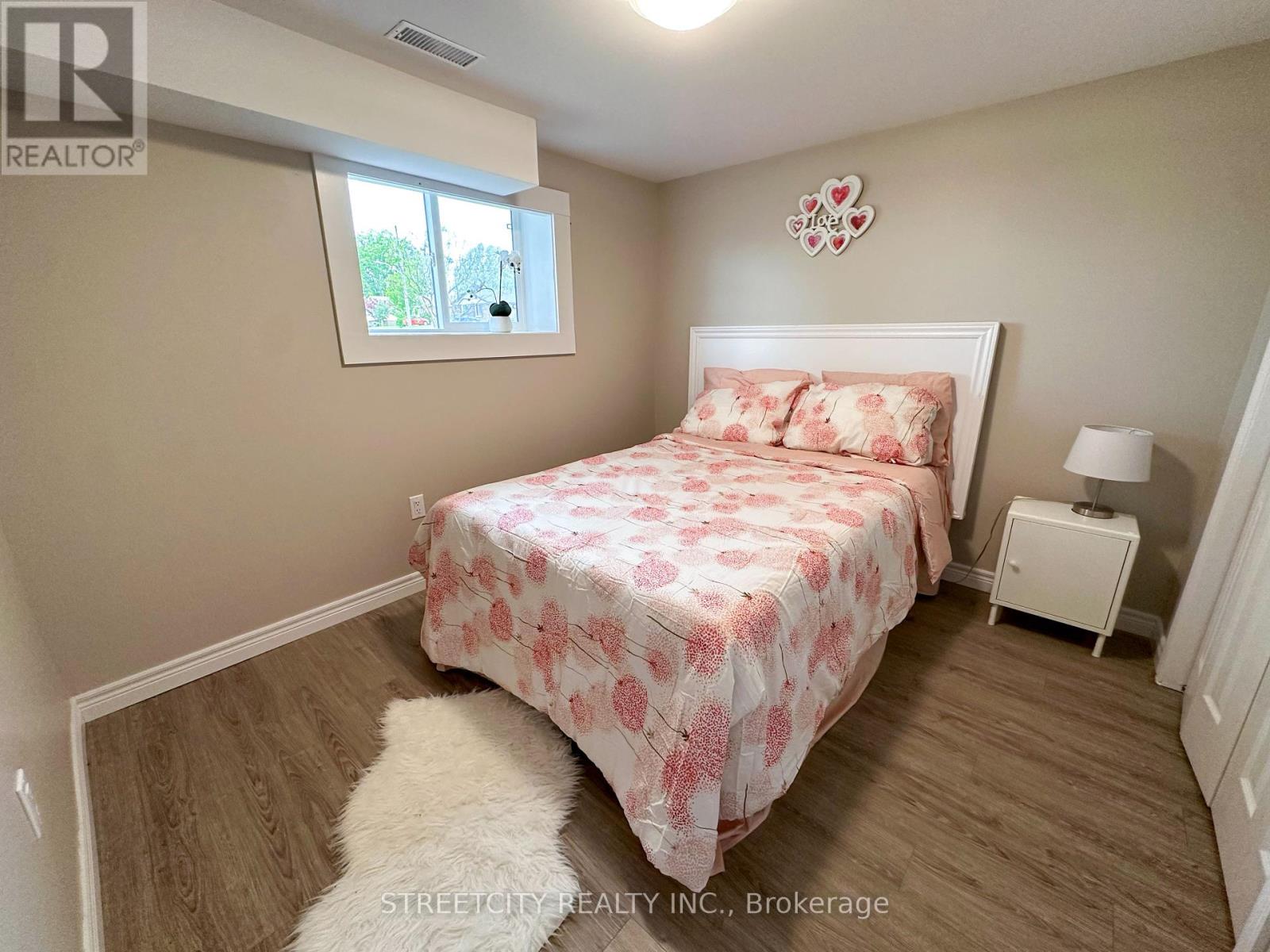 1578 Councillors Street, St. Clair, Ontario  N0N 1H0 - Photo 14 - X12344477