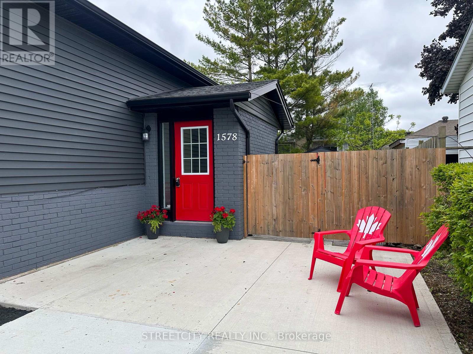 1578 Councillors Street, St. Clair, Ontario  N0N 1H0 - Photo 25 - X12344477