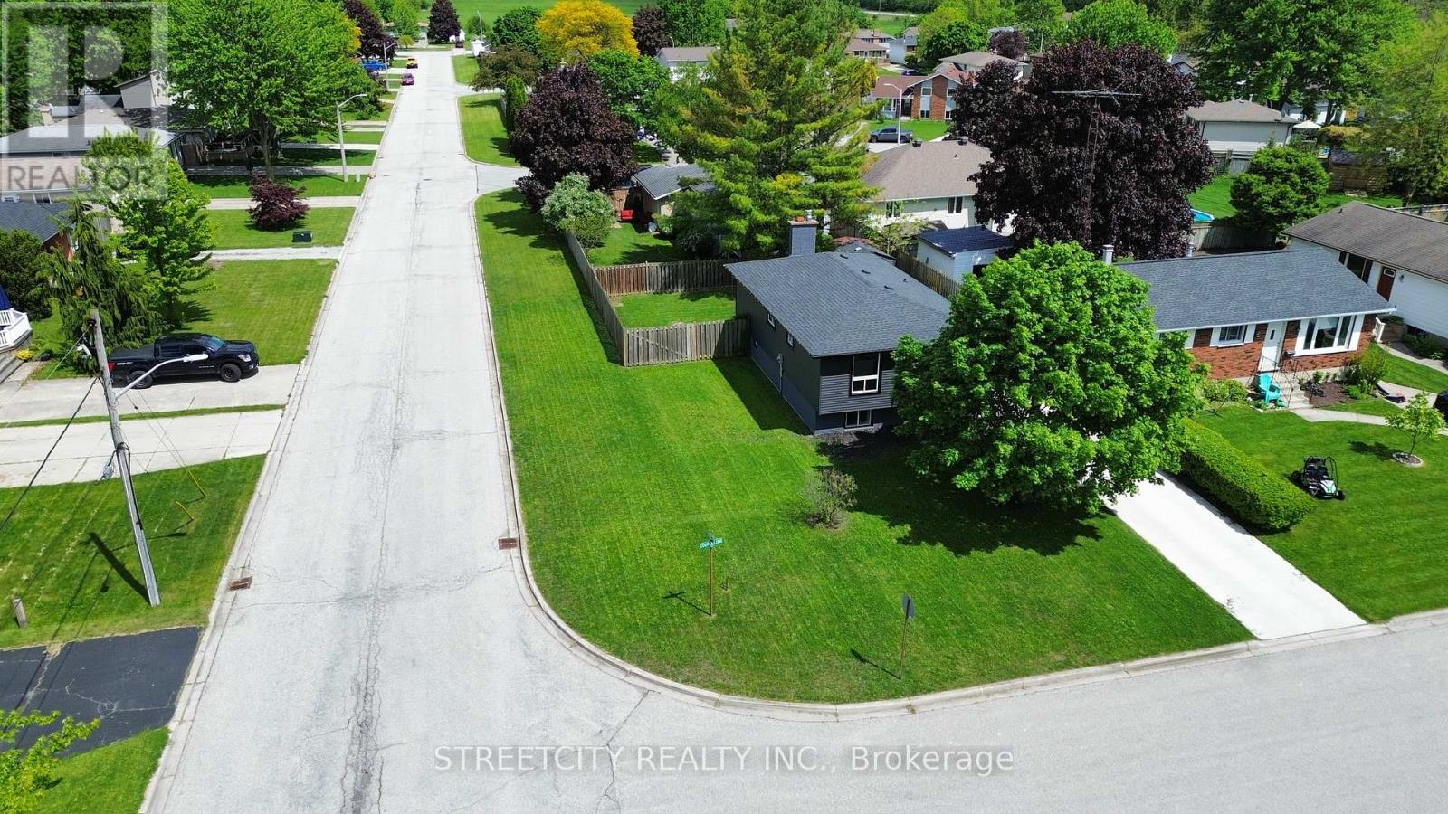 1578 Councillors Street, St. Clair, Ontario  N0N 1H0 - Photo 34 - X12344477
