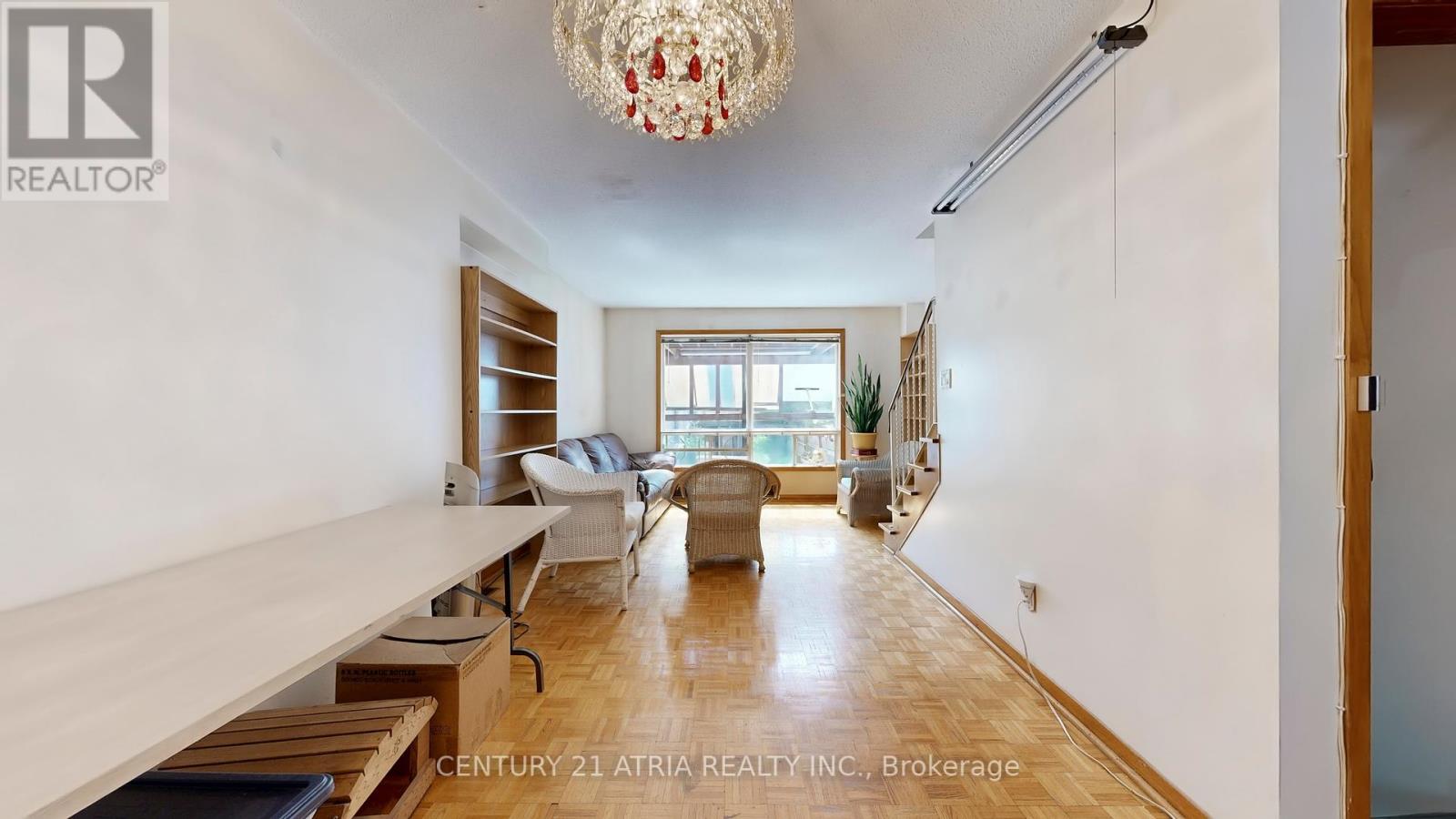 49 Noble Street, Toronto (Roncesvalles), Ontario  M6K 2C7 - Photo 12 - W12344334