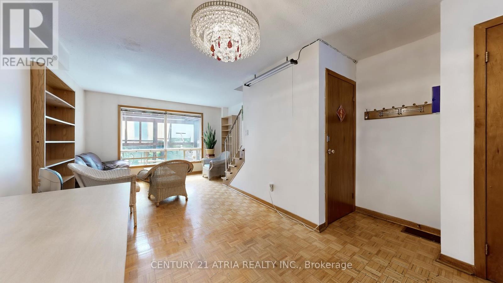 49 Noble Street, Toronto (Roncesvalles), Ontario  M6K 2C7 - Photo 13 - W12344334
