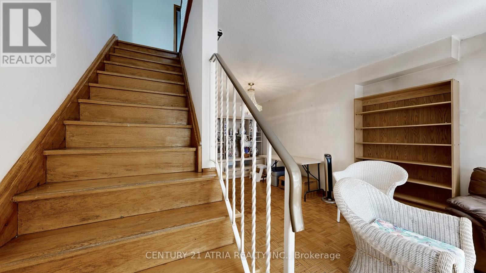 49 Noble Street, Toronto (Roncesvalles), Ontario  M6K 2C7 - Photo 19 - W12344334