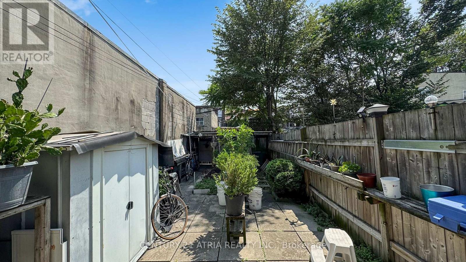 49 Noble Street, Toronto (Roncesvalles), Ontario  M6K 2C7 - Photo 38 - W12344334