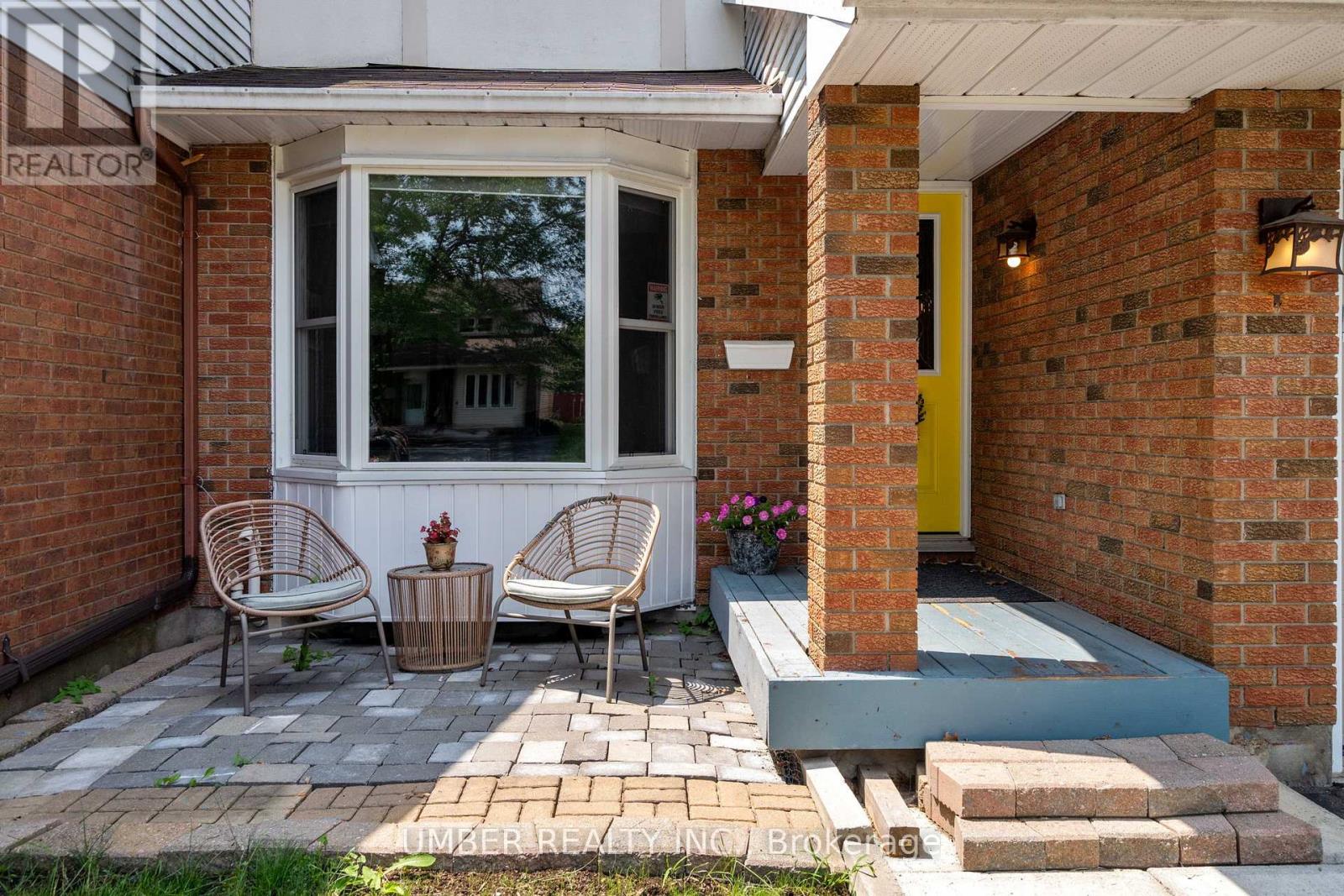 Property at 1130 ST EMMANUEL TERRACE image 5