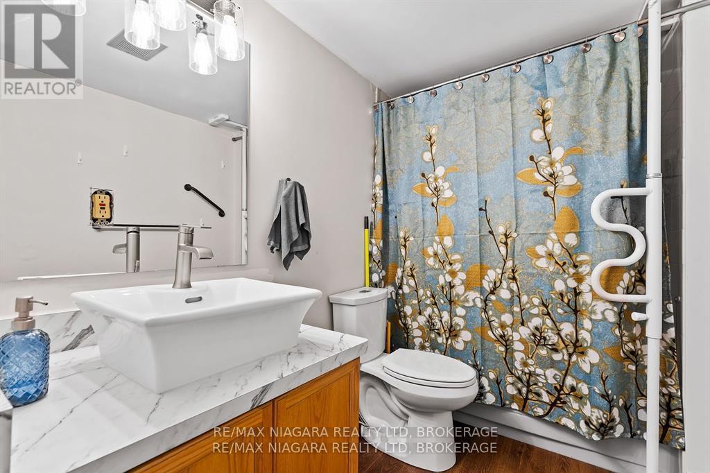 201 - 7 Gale Crescent, St. Catharines, Ontario  L2R 7M8 - Photo 14 - X12344543