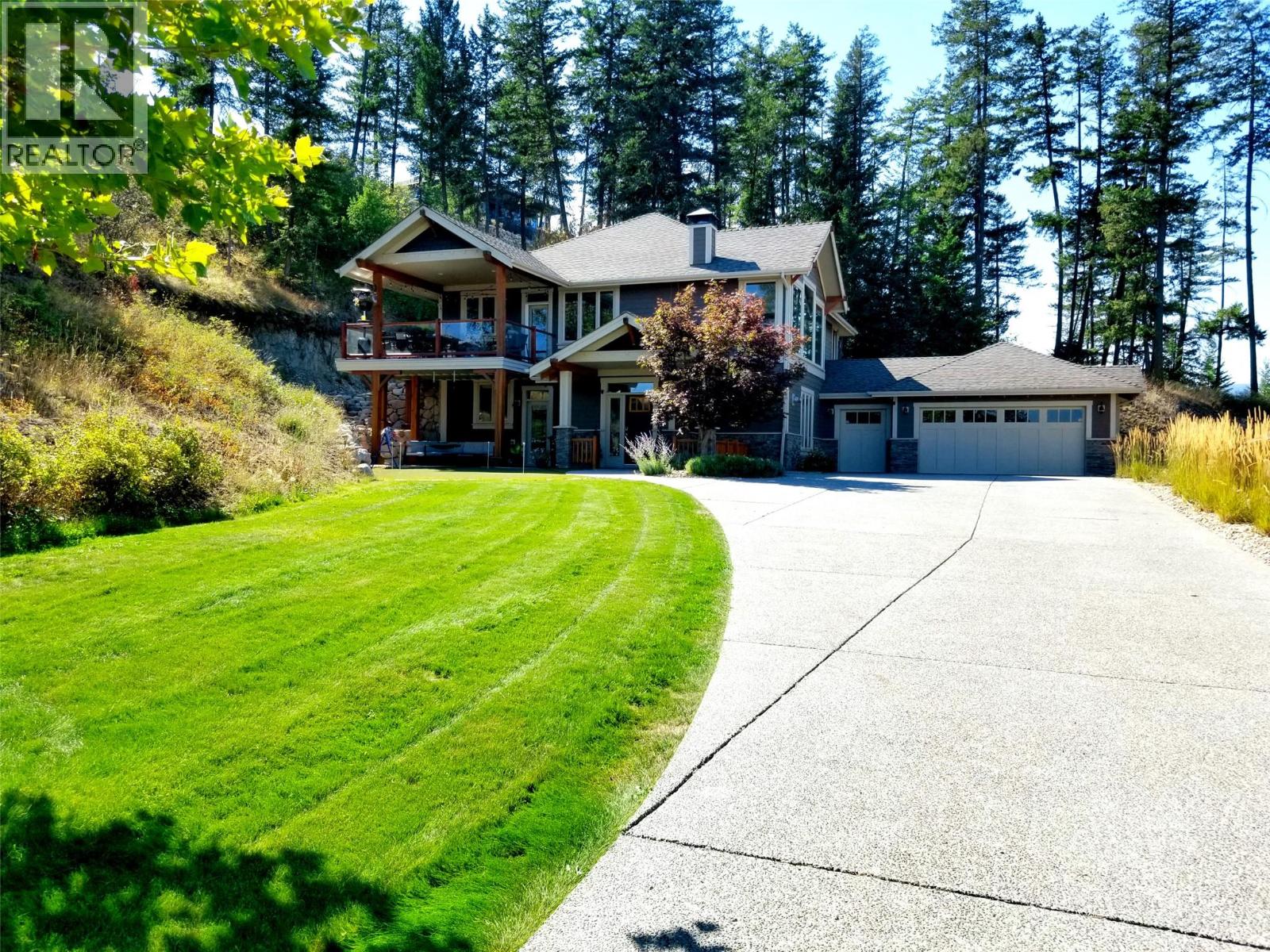 253 Dormie Place, Vernon, British Columbia  V1H 1Y5 - Photo 2 - 10359407