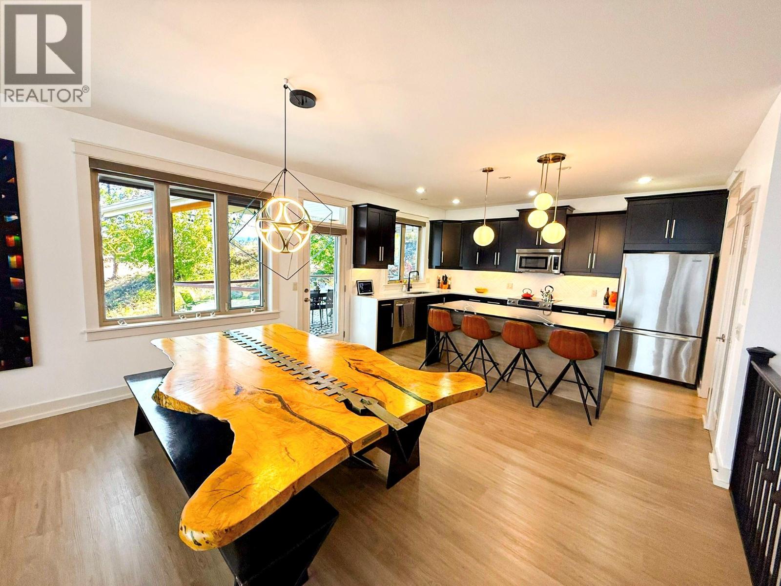 253 Dormie Place, Vernon, British Columbia  V1H 1Y5 - Photo 30 - 10359407