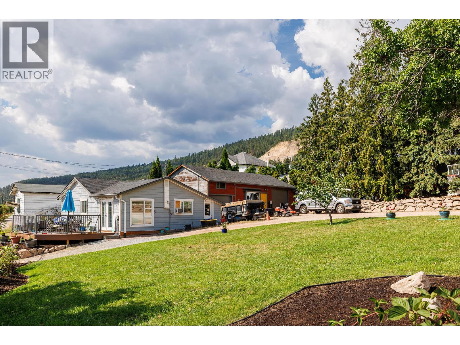 15818 Old Mission Road, Lake Country, British Columbia  V4V 2G8 - Photo 43 - 10358802