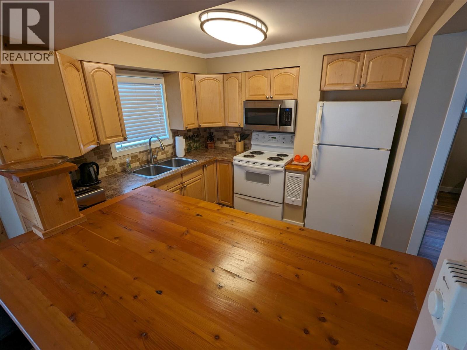 15818 Old Mission Road, Lake Country, British Columbia  V4V 2G8 - Photo 48 - 10358802