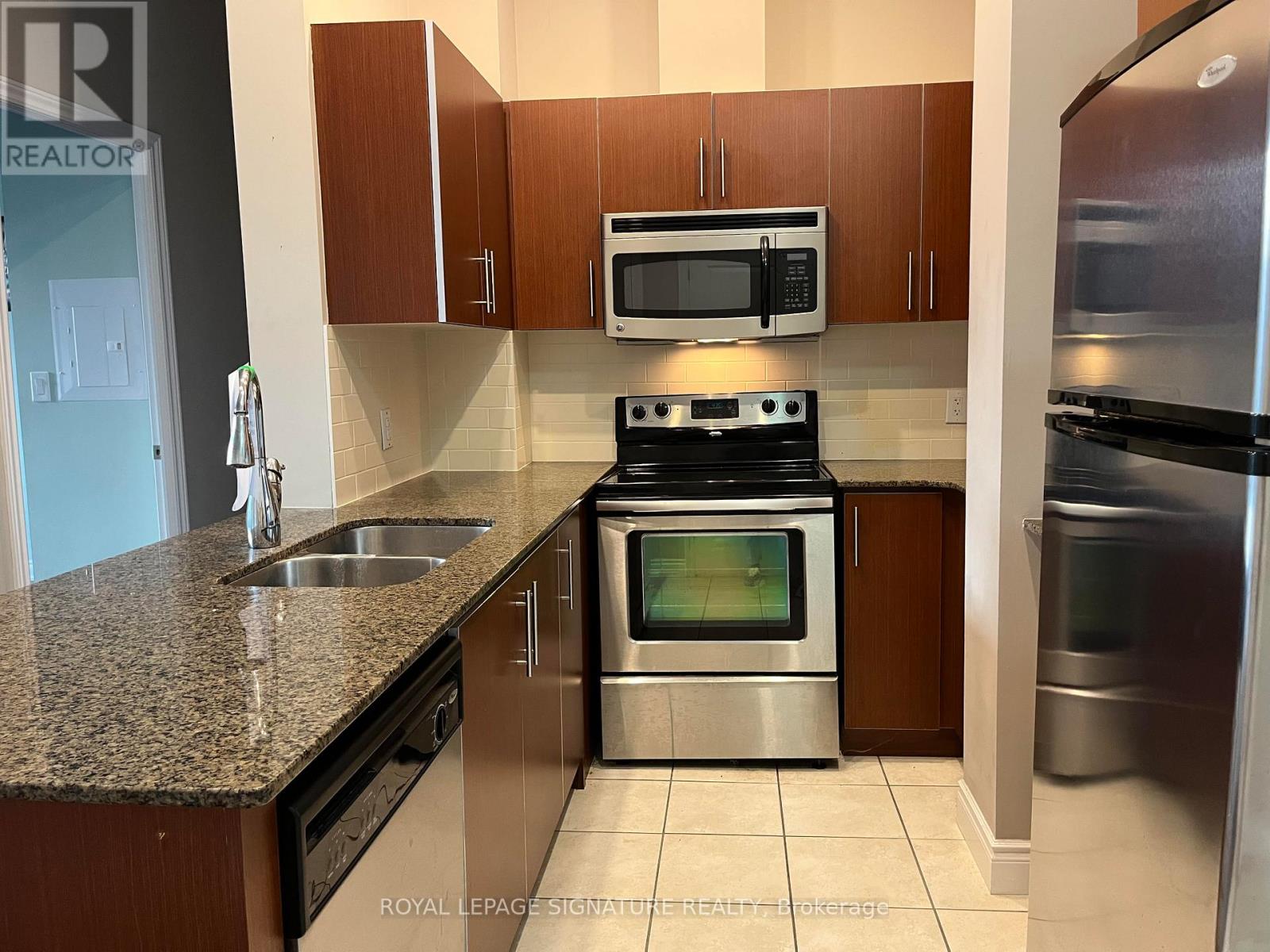 A32 - 281 Woodbridge Avenue, Vaughan (West Woodbridge), Ontario  L4L 0C6 - Photo 18 - N12307859